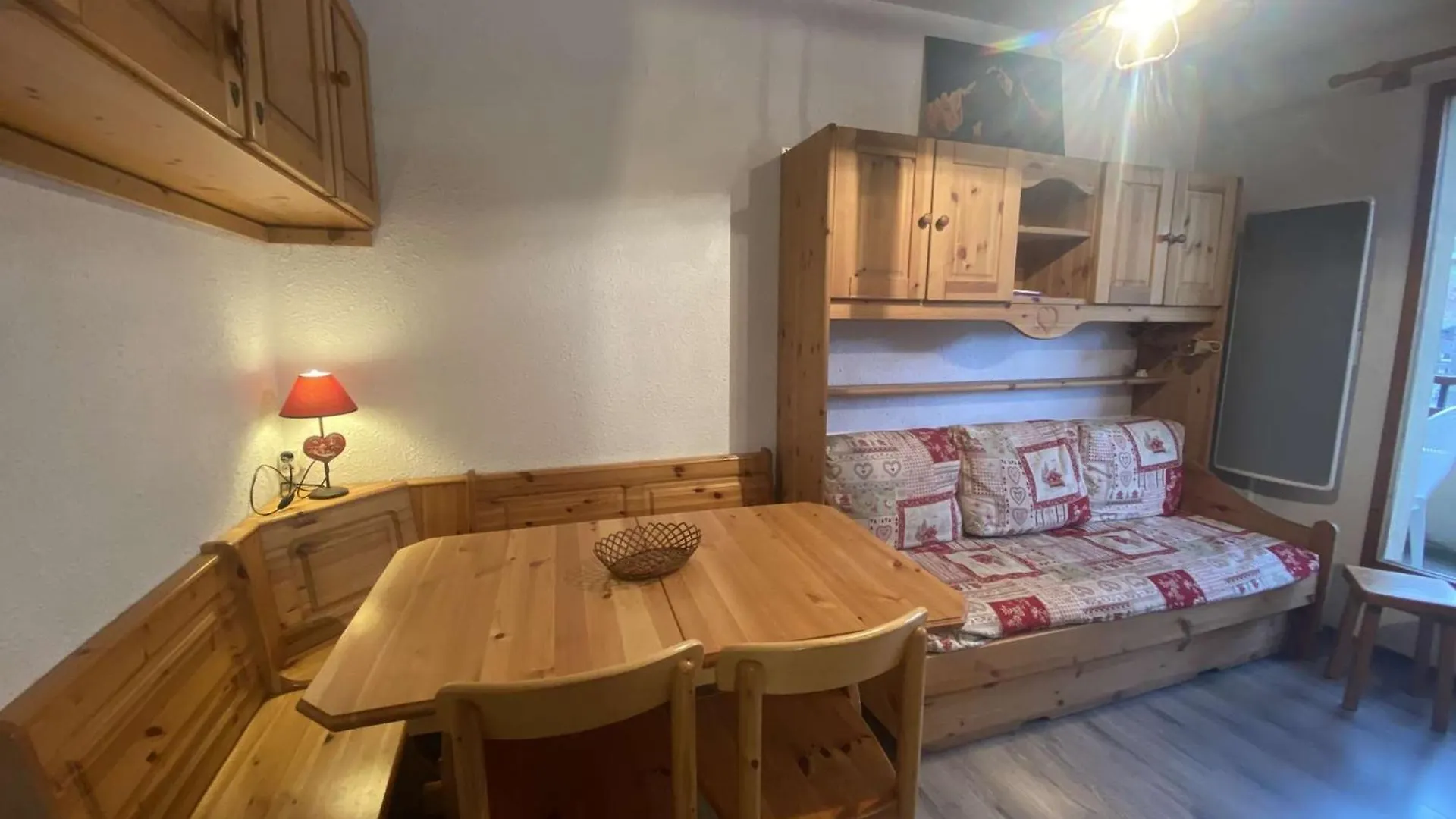 Appartement Renove Cosy Avec Piscine, Pour 4 Personnes, Proche Des Pistes Et Du Village. - Fr-1-342-180 Arêches