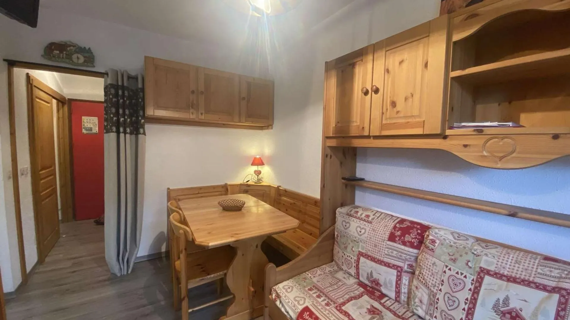 Appartement Renove Cosy Avec Piscine, Pour 4 Personnes, Proche Des Pistes Et Du Village. - Fr-1-342-180 Arêches 0*,